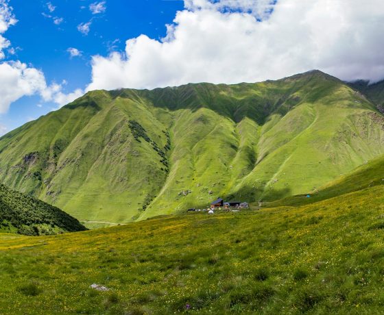 Kazbegi, Zeta